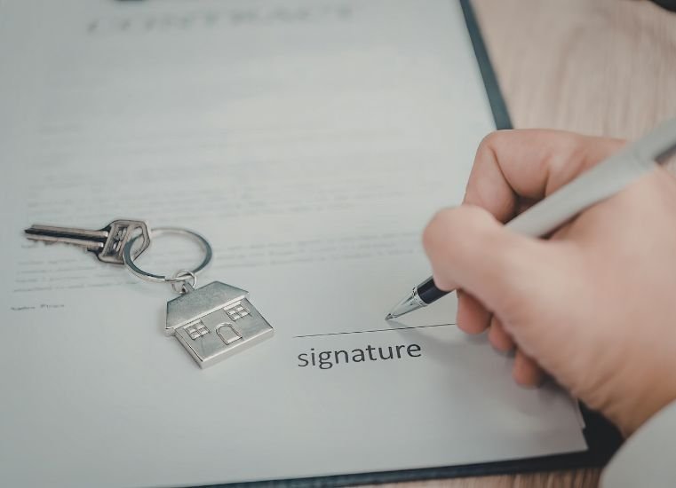 Seguimiento hasta la firma de escritura o fideicomiso